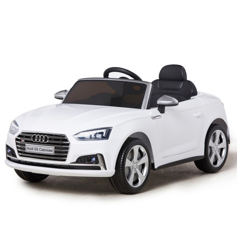 Coche eléctrico Audi S5 blanco con radio control
