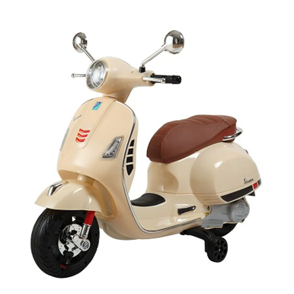 Moto eléctrica Vespa crema