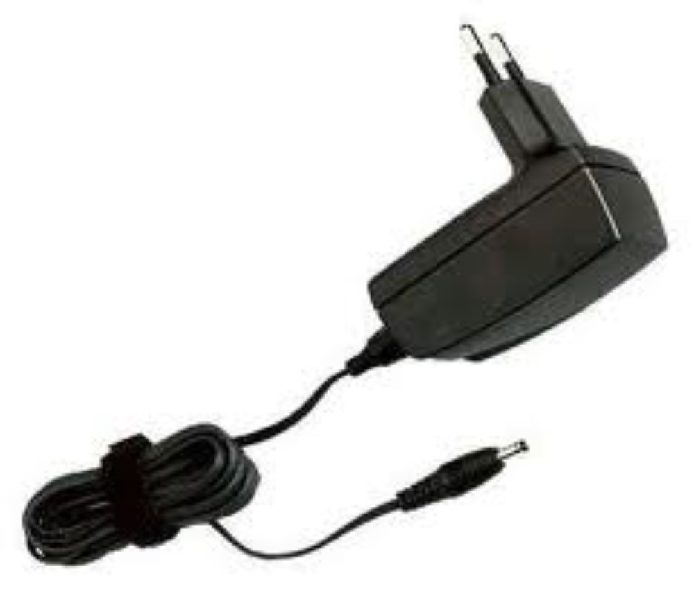 Transformador 110-240v 50/60hz Out 12v 1A (-)--(o--(+)  1 Unid.